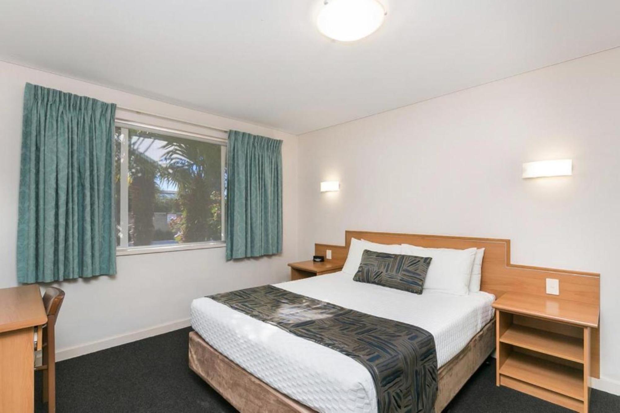 Great Eastern Motor Lodge Perth Room photo