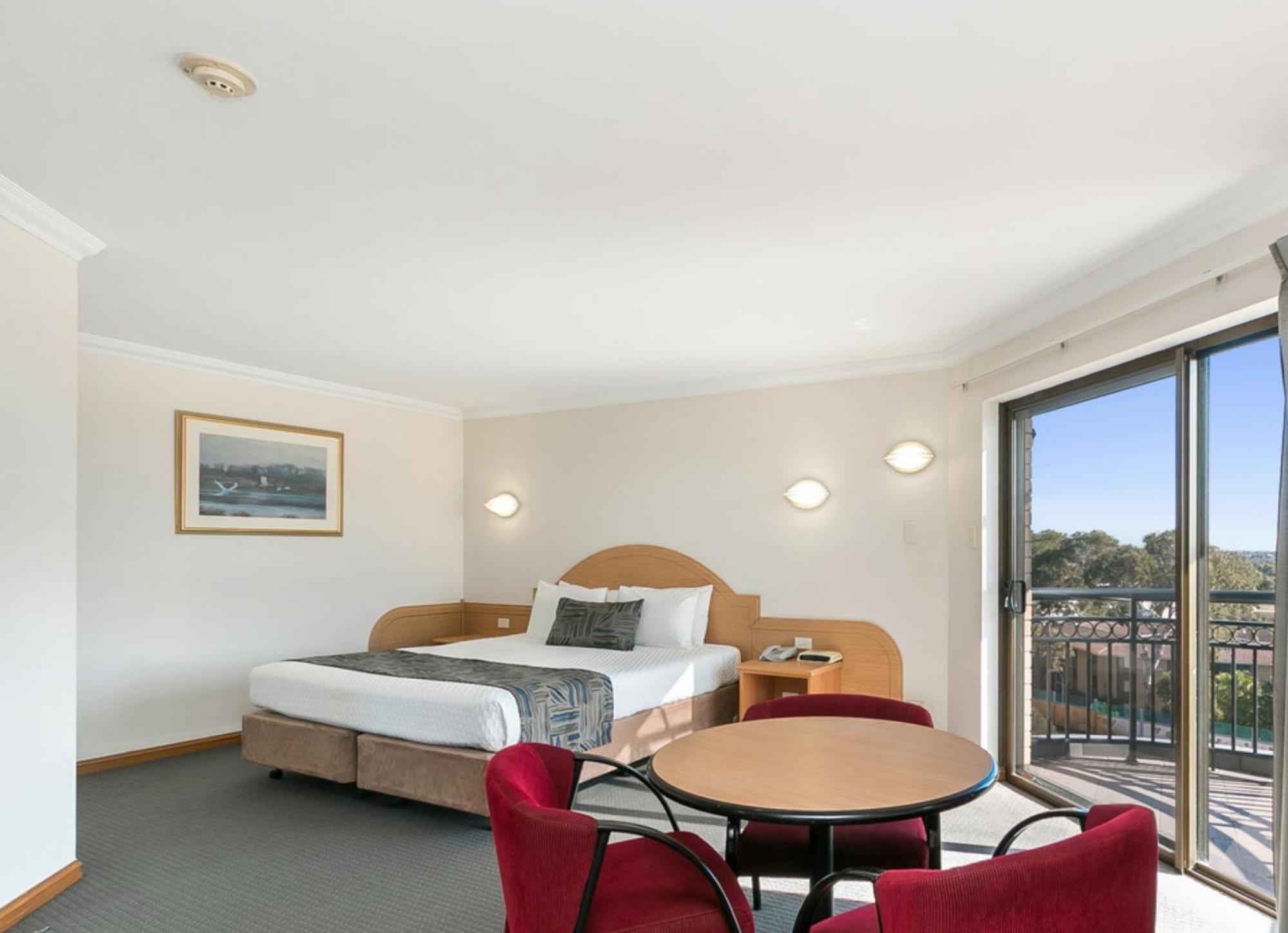 Great Eastern Motor Lodge Perth Room photo