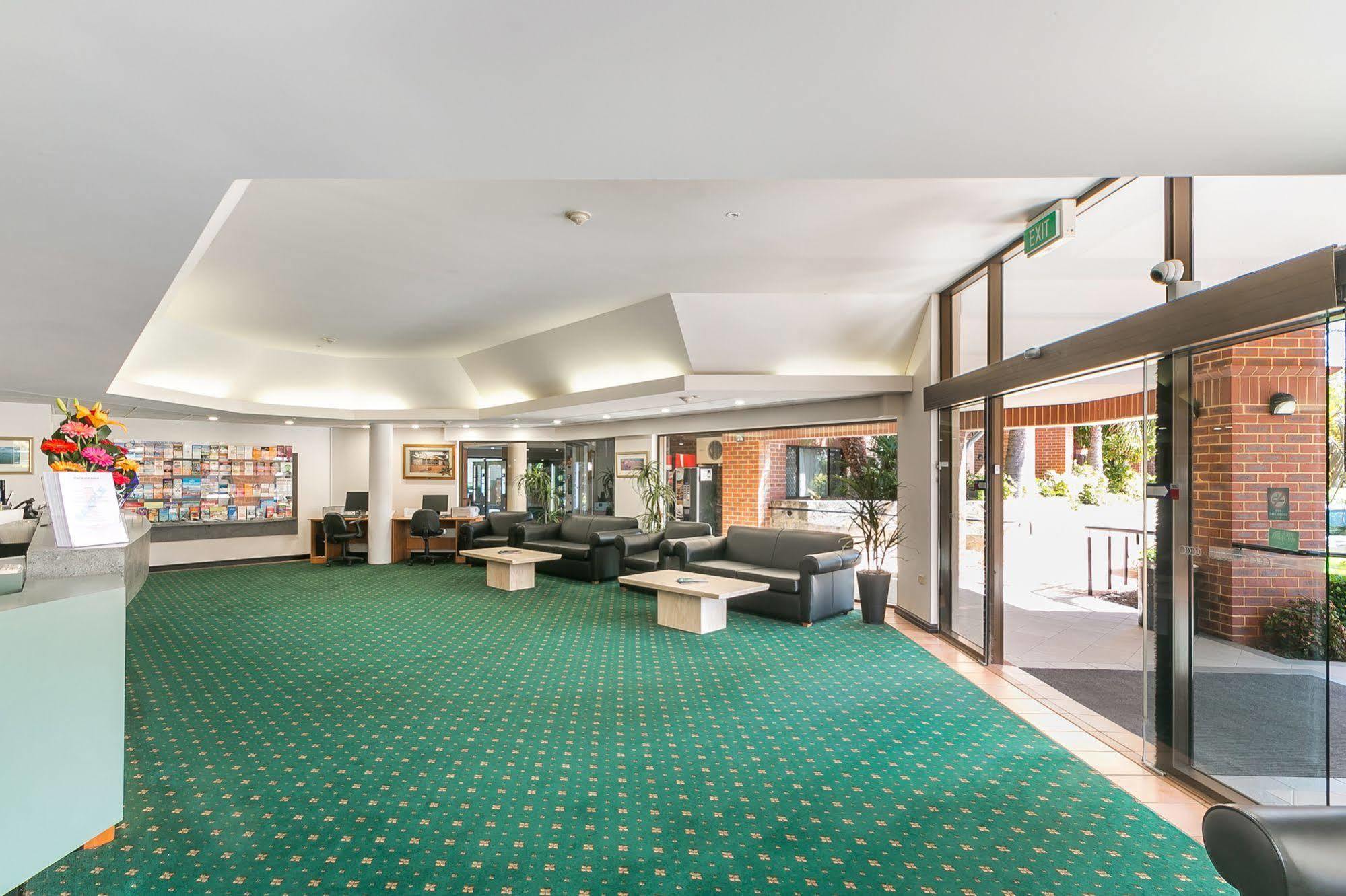 Great Eastern Motor Lodge Perth Exterior photo